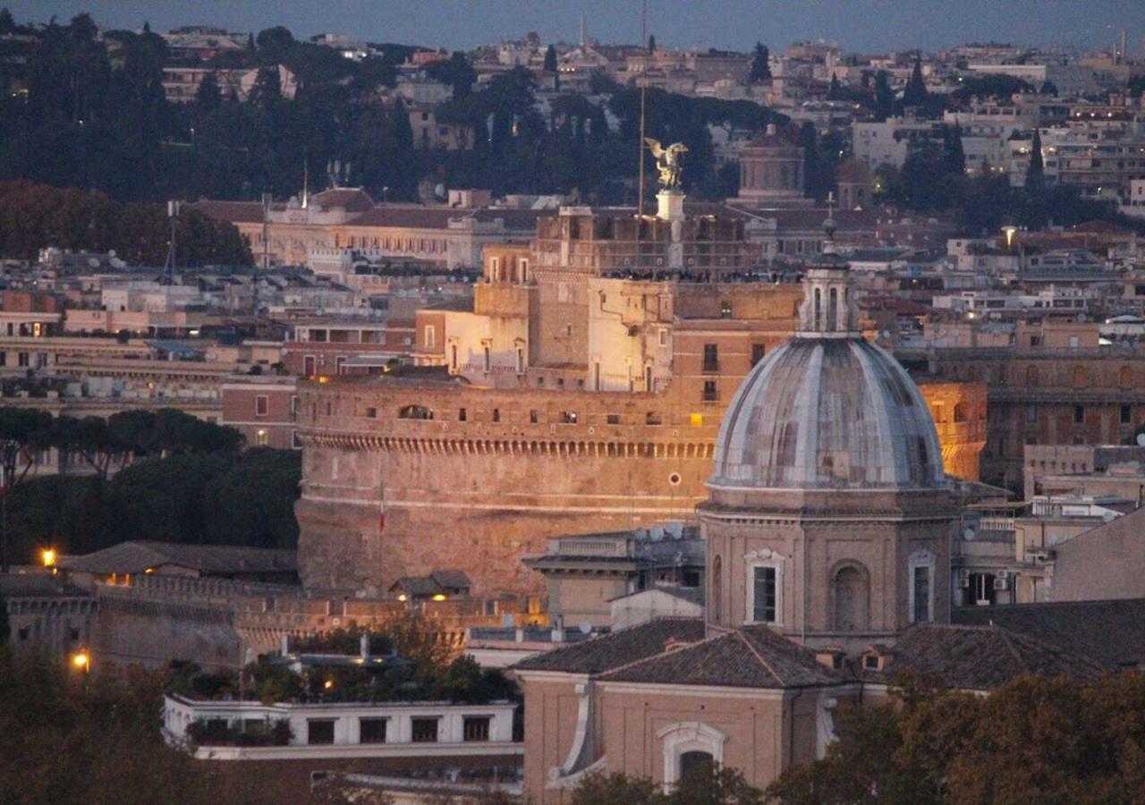 Vatican In The Moonlight Apartment Roma Dış mekan fotoğraf